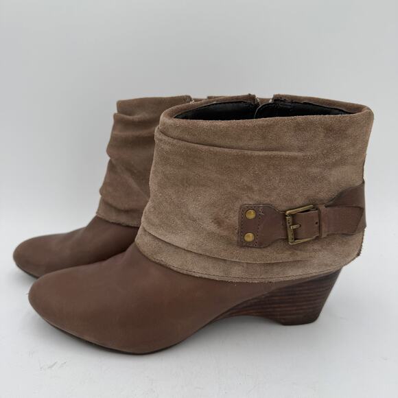 Clark’s Artisan Brown Leather Suede Trolley Buckle Heels Booties Size 8.5 - Picture 4 of 8